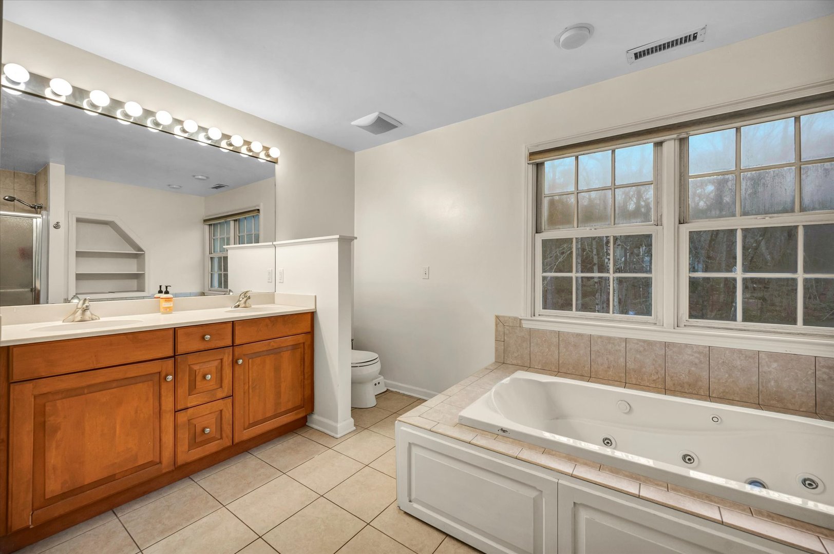 25 Williamsburg Circle Photo 32