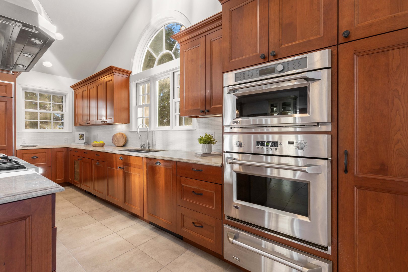 92 Verdun Avenue Photo 14