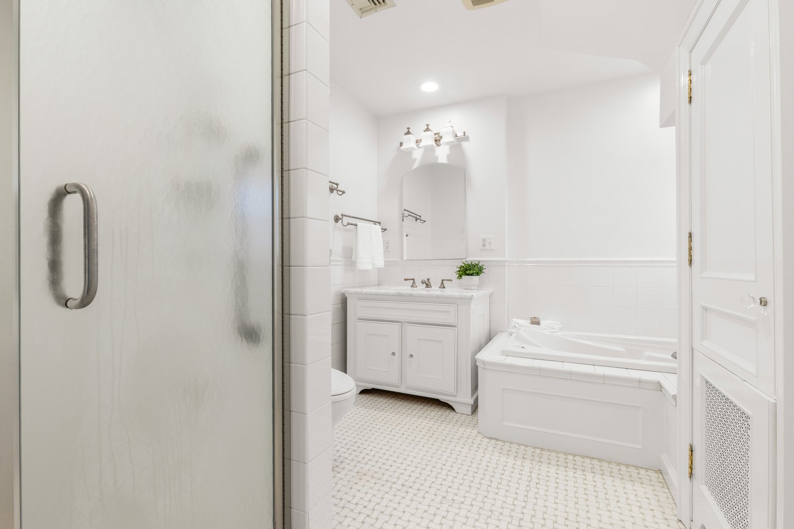 92 Verdun Avenue Photo 23