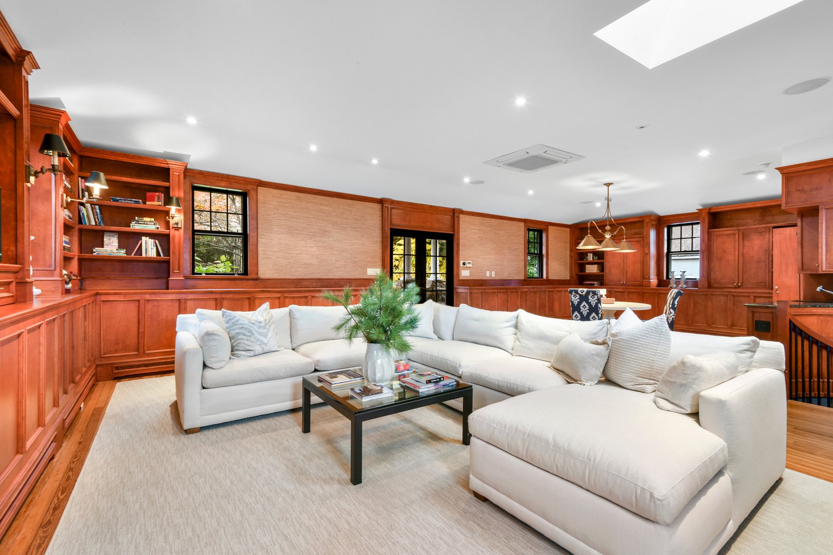 203 Corlies Avenue Photo 36