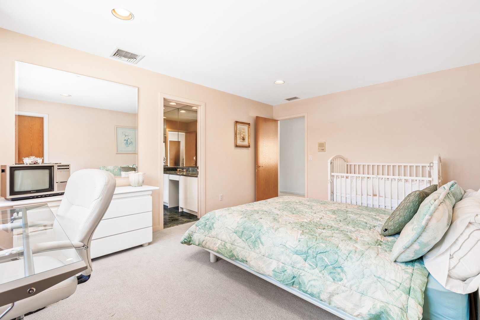 29 Captain Theale Road Photo 29