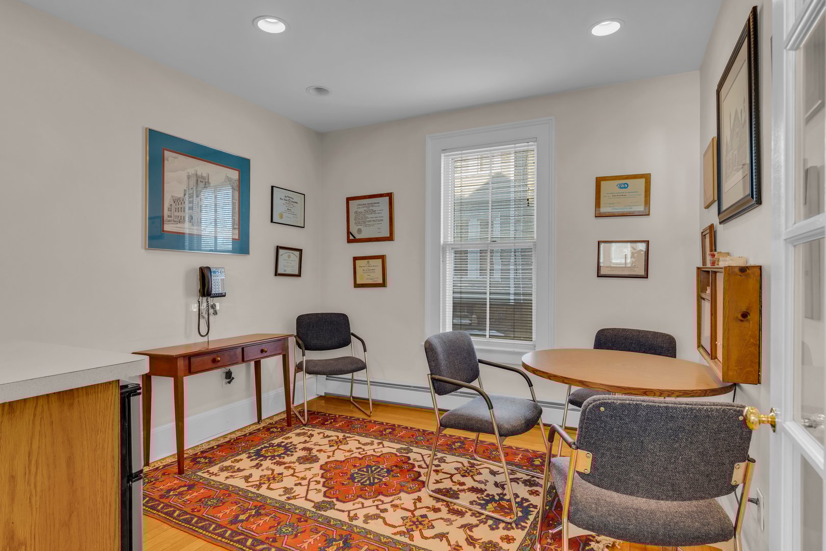 53 Montowese Street Photo 14