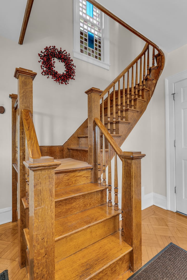 53 Montowese Street Photo 21