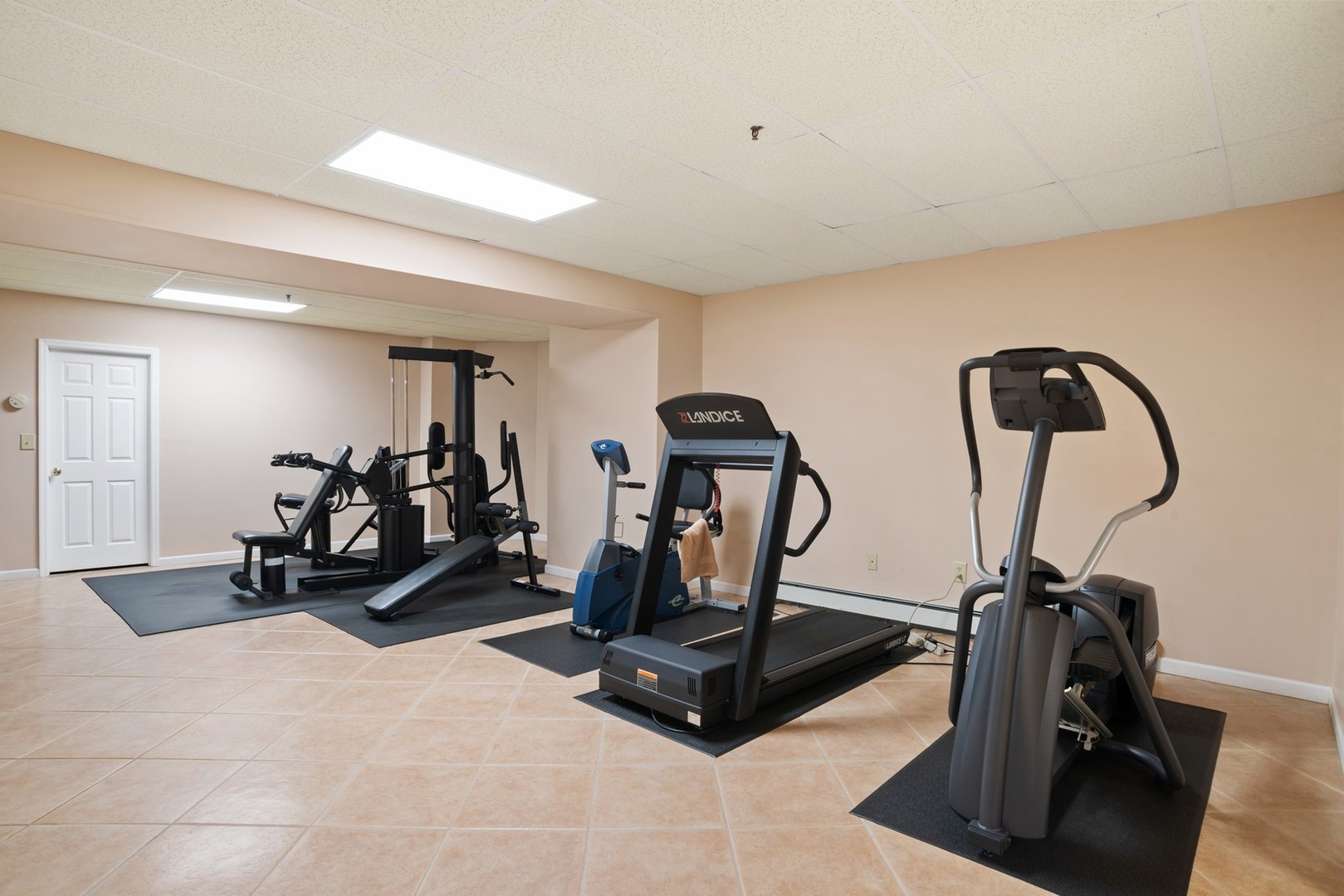 3 Vandalay Court Photo 35