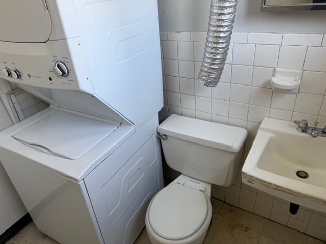 7 Mcallister Avenue  #2 Photo 9