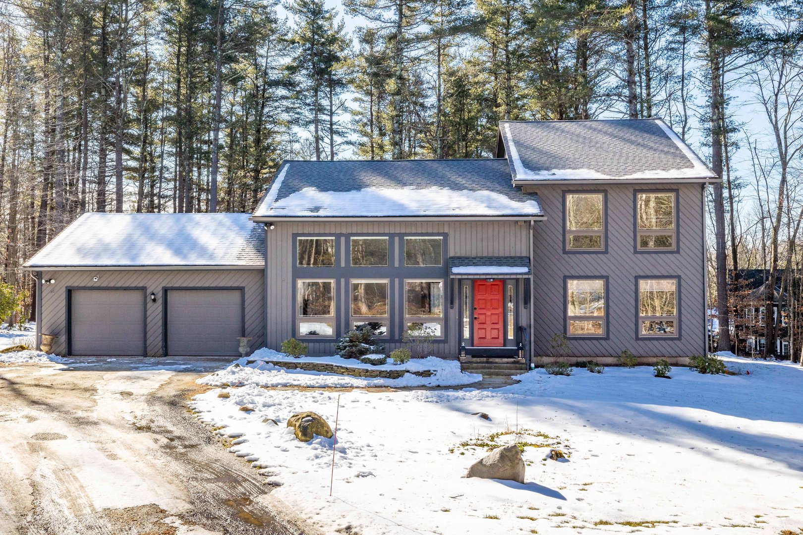 9 Belshyre Court Photo 1