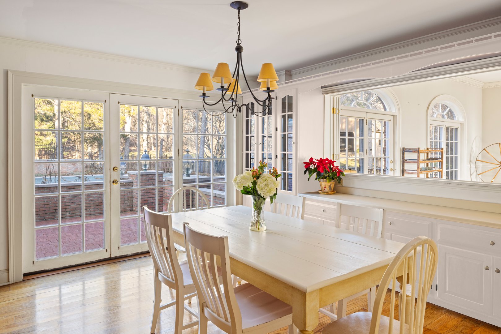 147 Rock City Road Photo 7