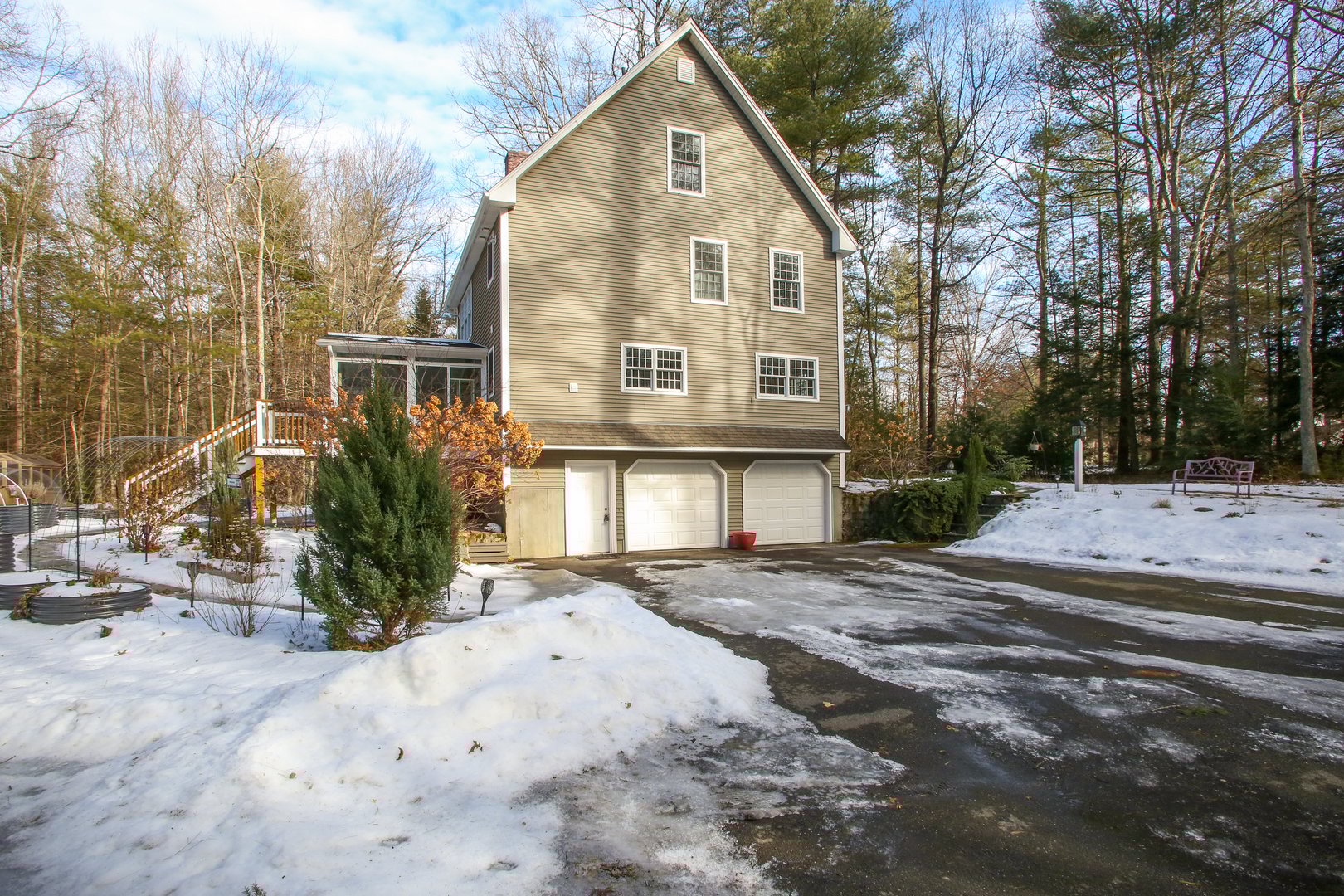 751 Park Hill Rd Photo 3