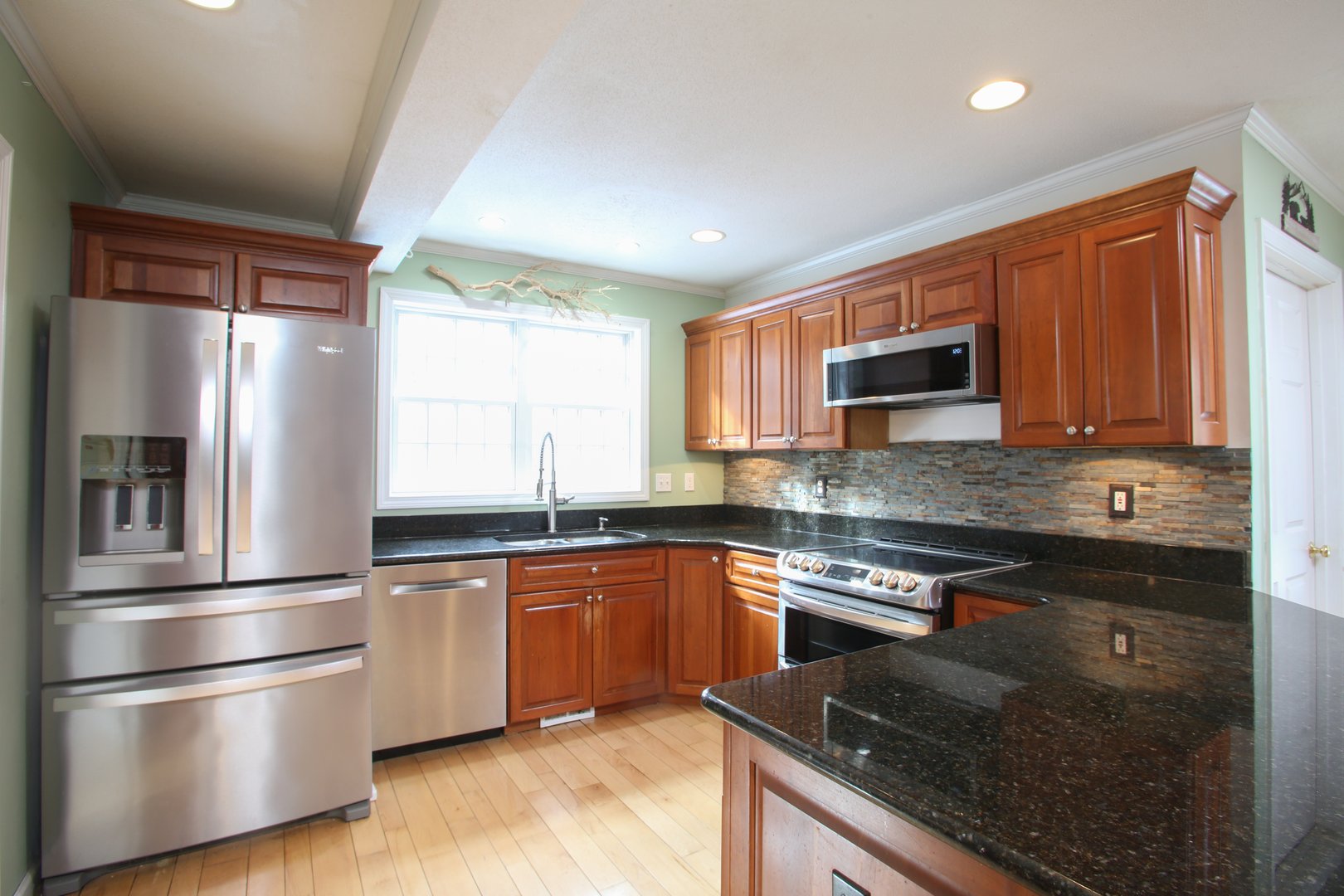 751 Park Hill Rd Photo 6