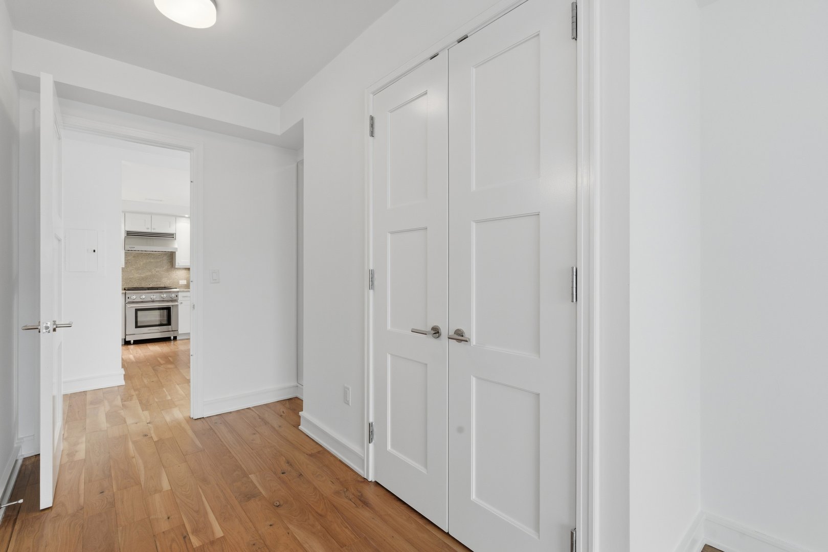 5 Renaissance Square  #16D Photo 13