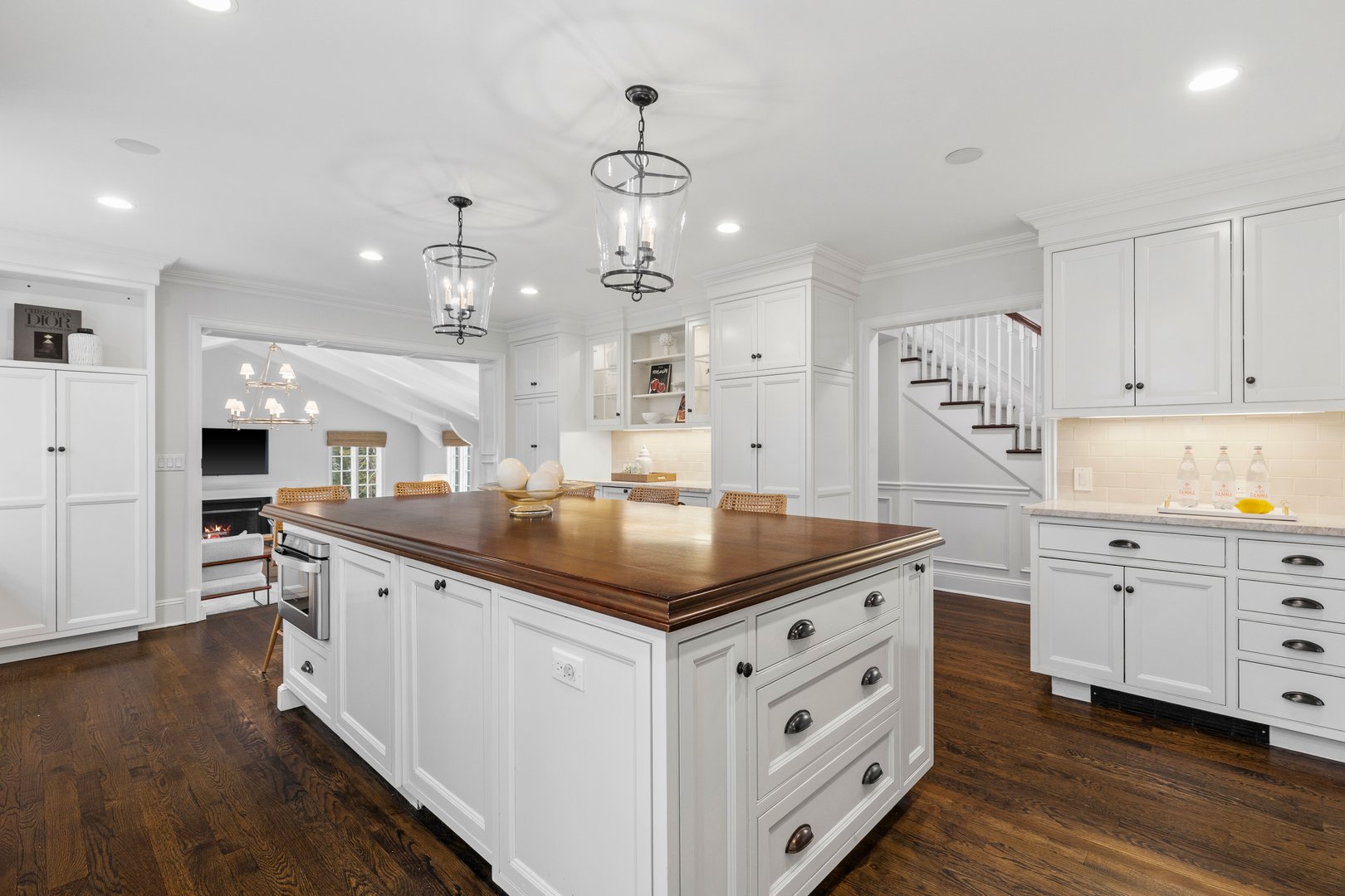 37 Bates Road Photo 12