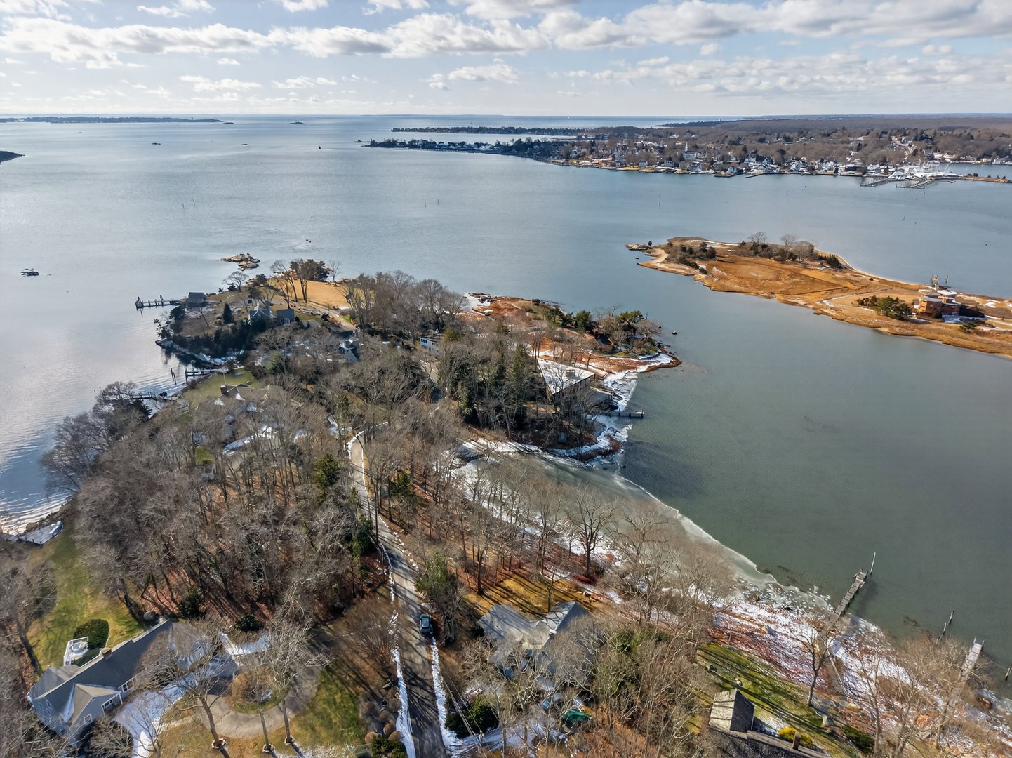 28 Money Point Road Photo 7