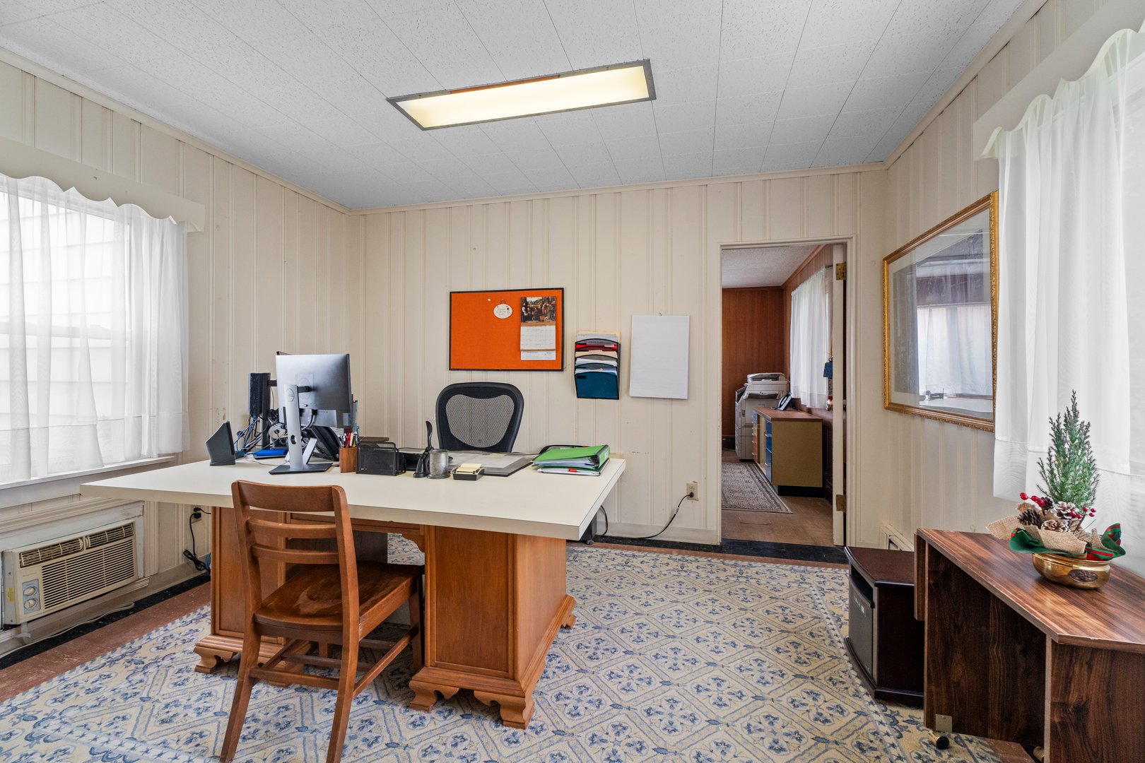 32 East Main Street Photo 24