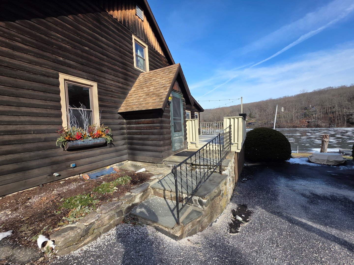 23 Cedar Drive Photo 2