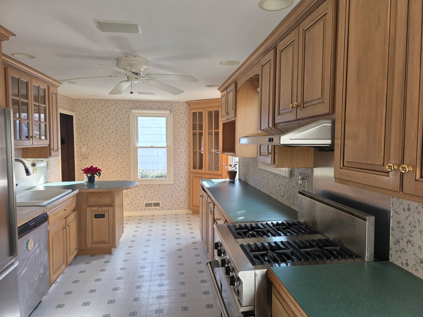 23 Cedar Drive Photo 7