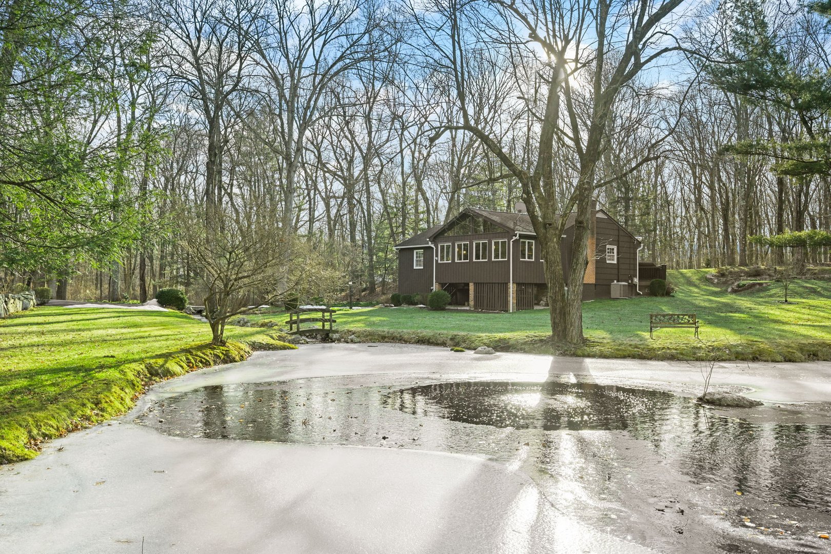 54 Lockwood Road Photo 32