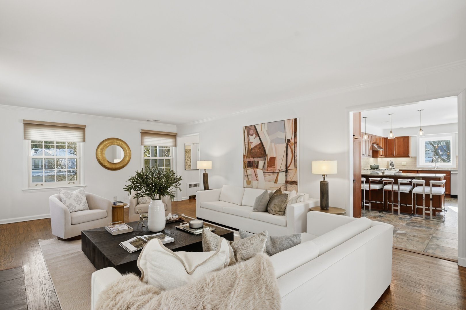 2 Village Lane Photo 6