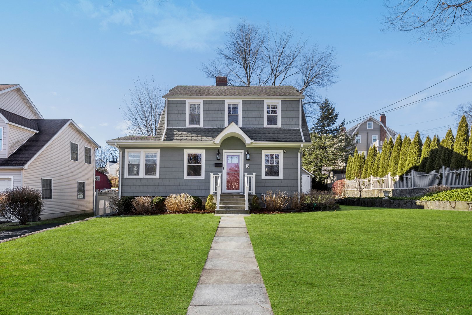 8 Glen Avenue Photo 2