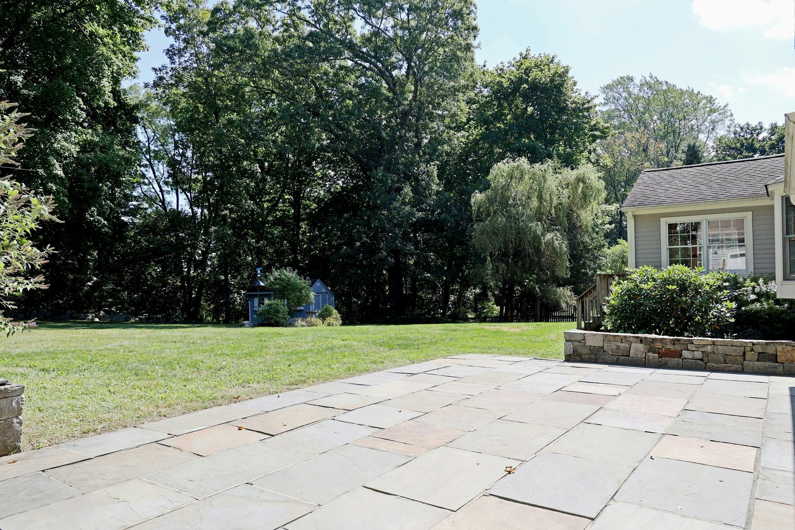 9 Dowling Drive Photo 4