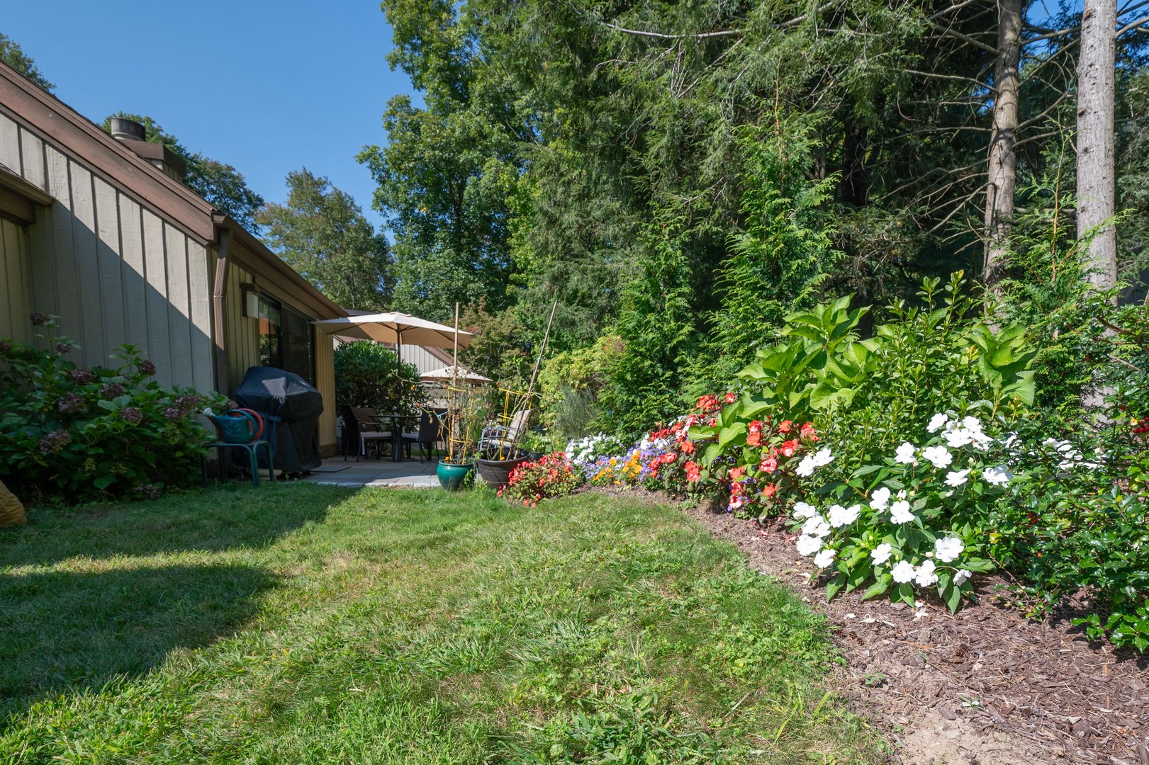 977 Heritage Village  #B Photo 26