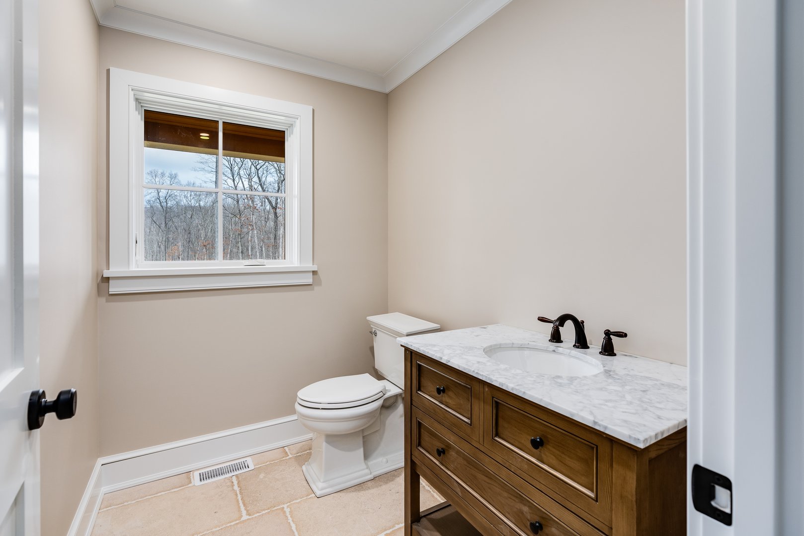 703 Fox Hopyard Road Photo 15