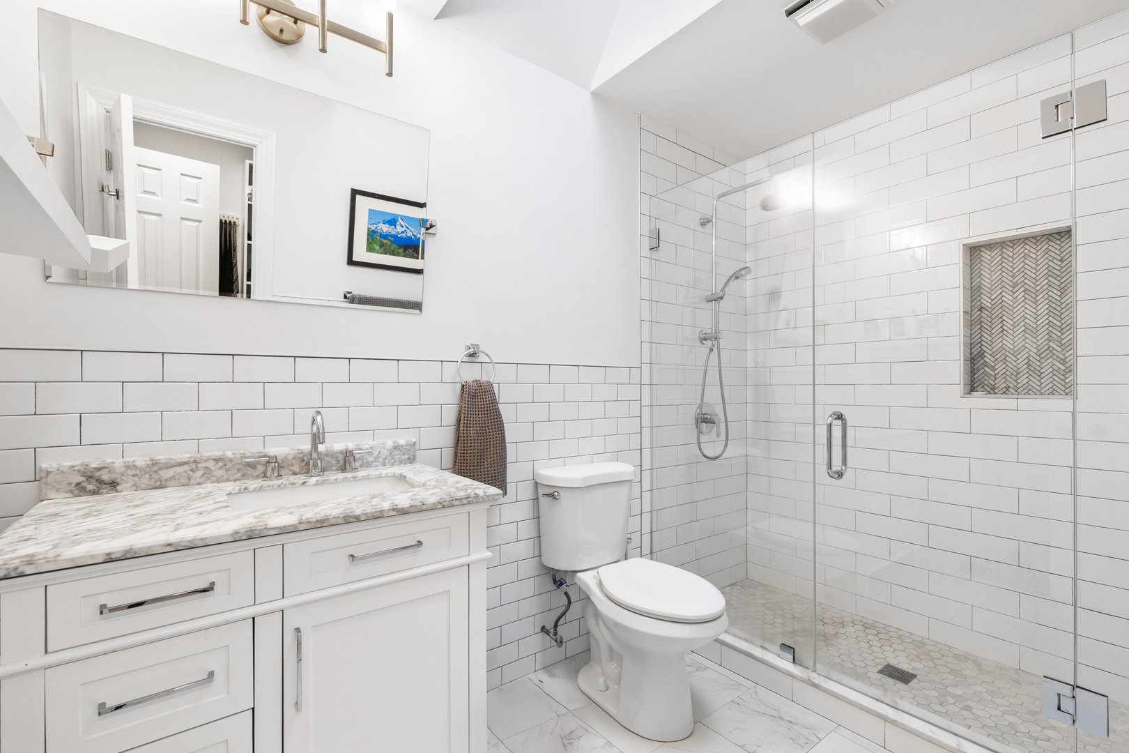 23 Waters Edge Photo 17