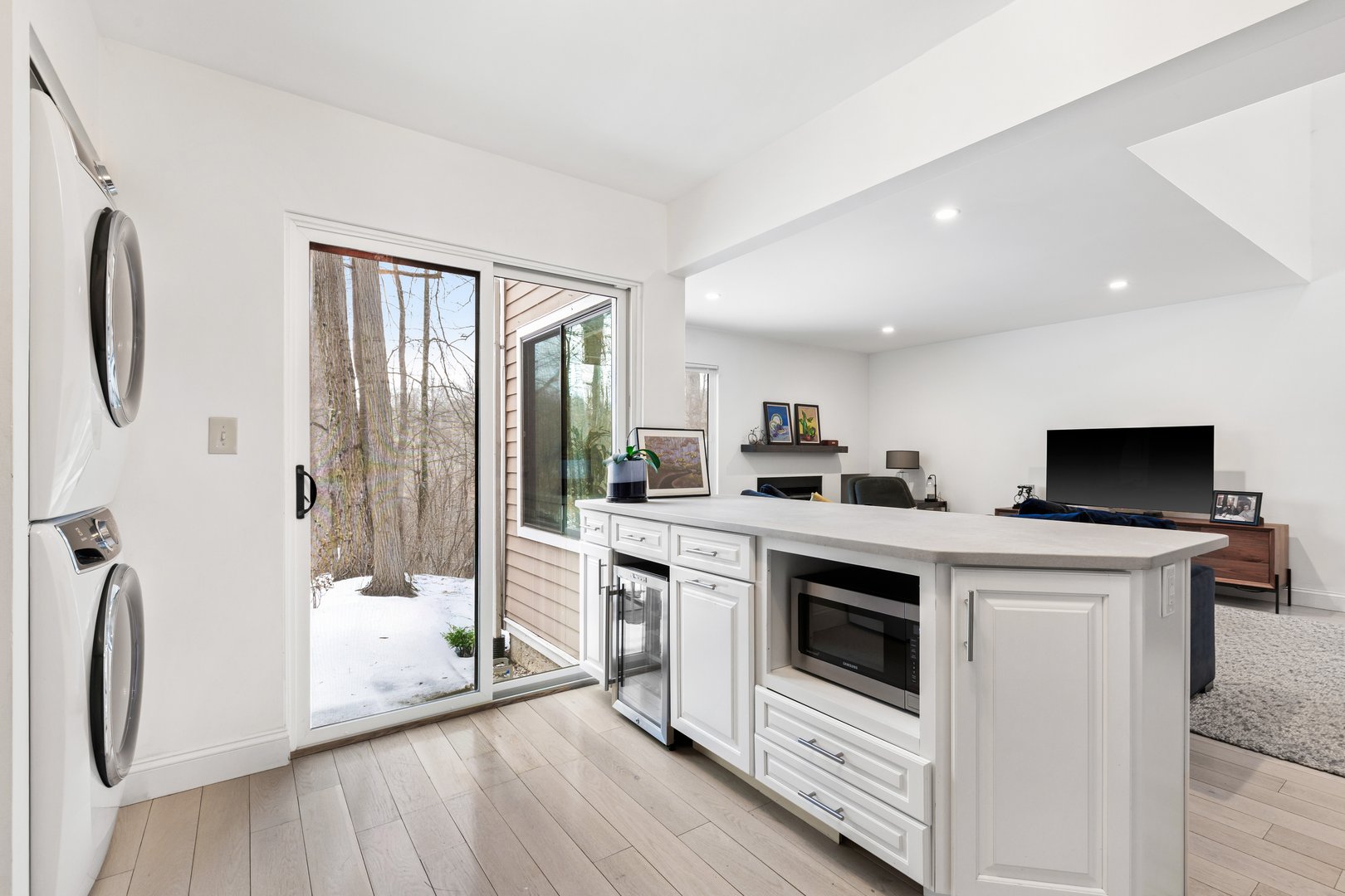 23 Waters Edge Photo 10