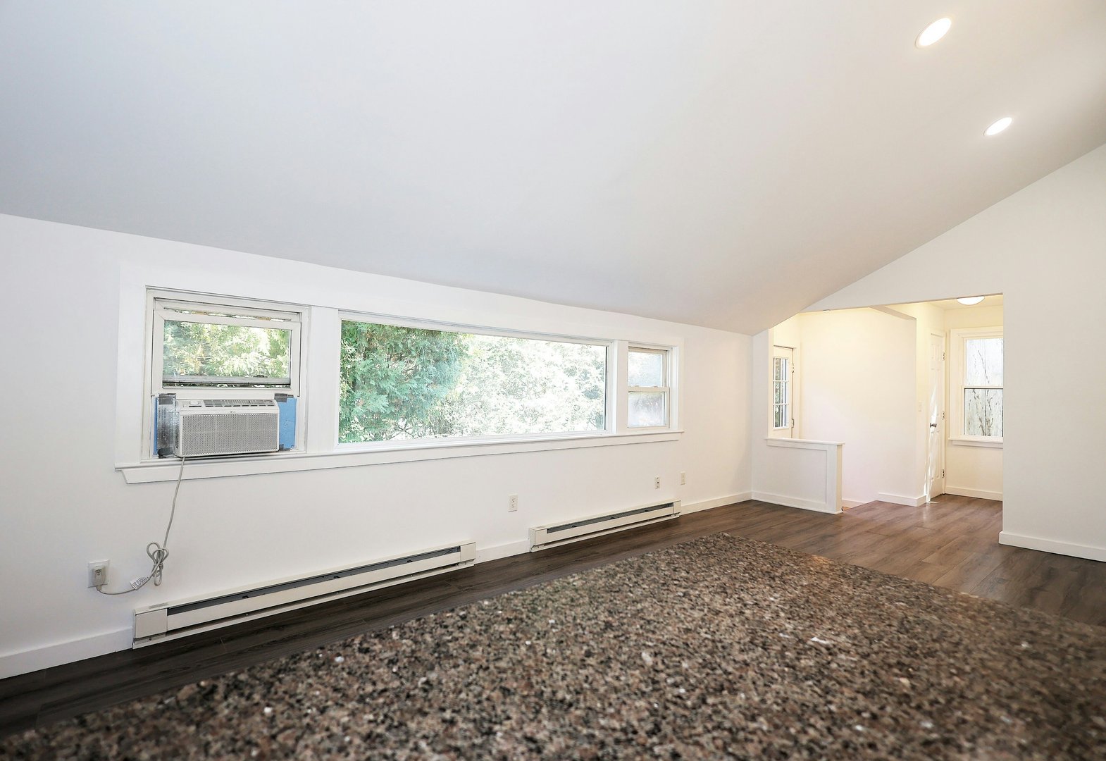 213 Mamanasco Road Photo 15