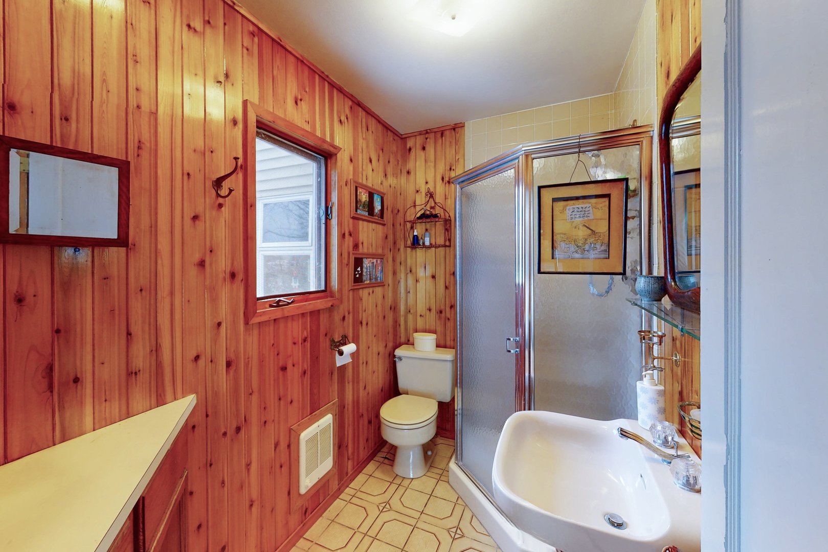 29 Carol Street Photo 17