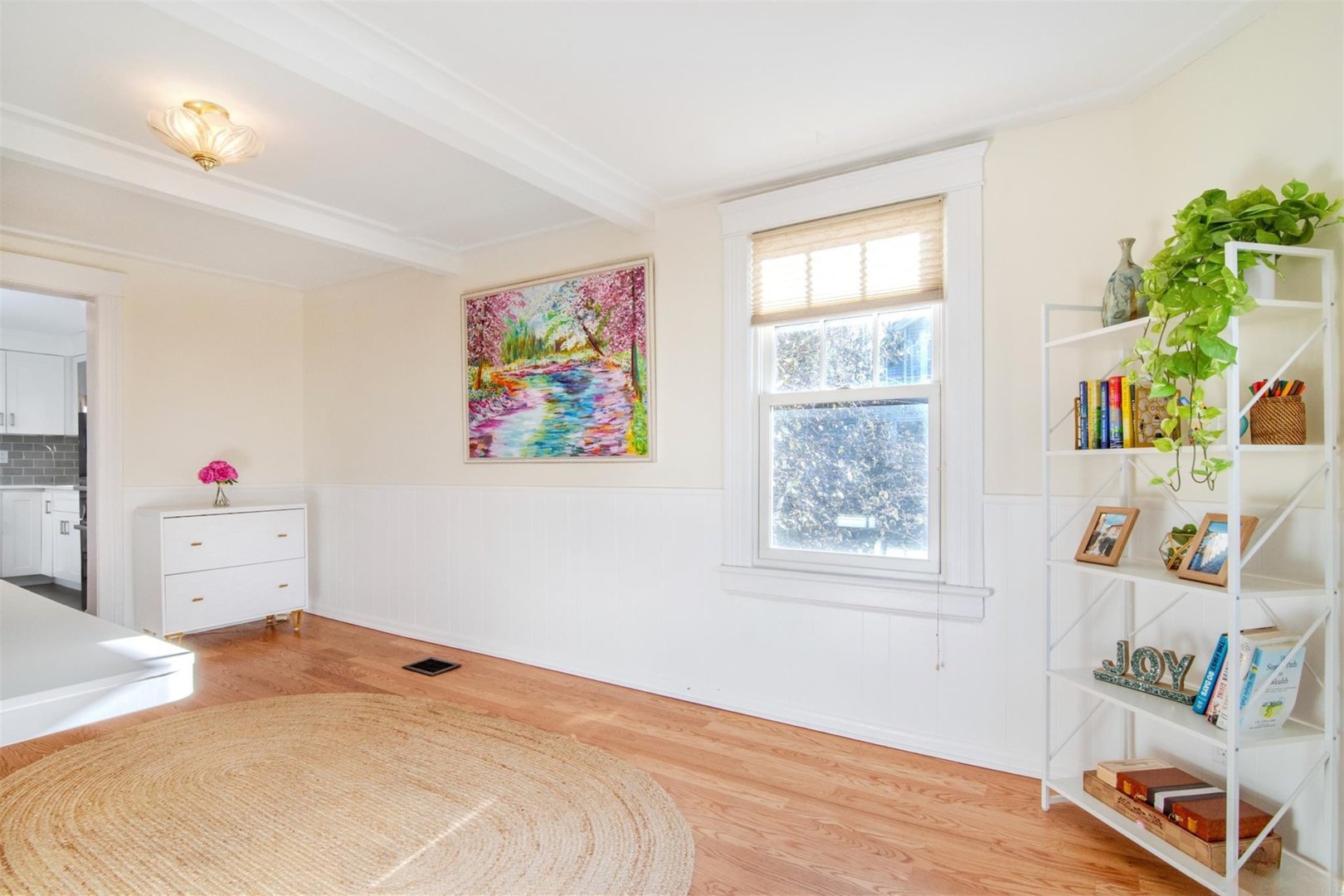 8 Washington Place Photo 9