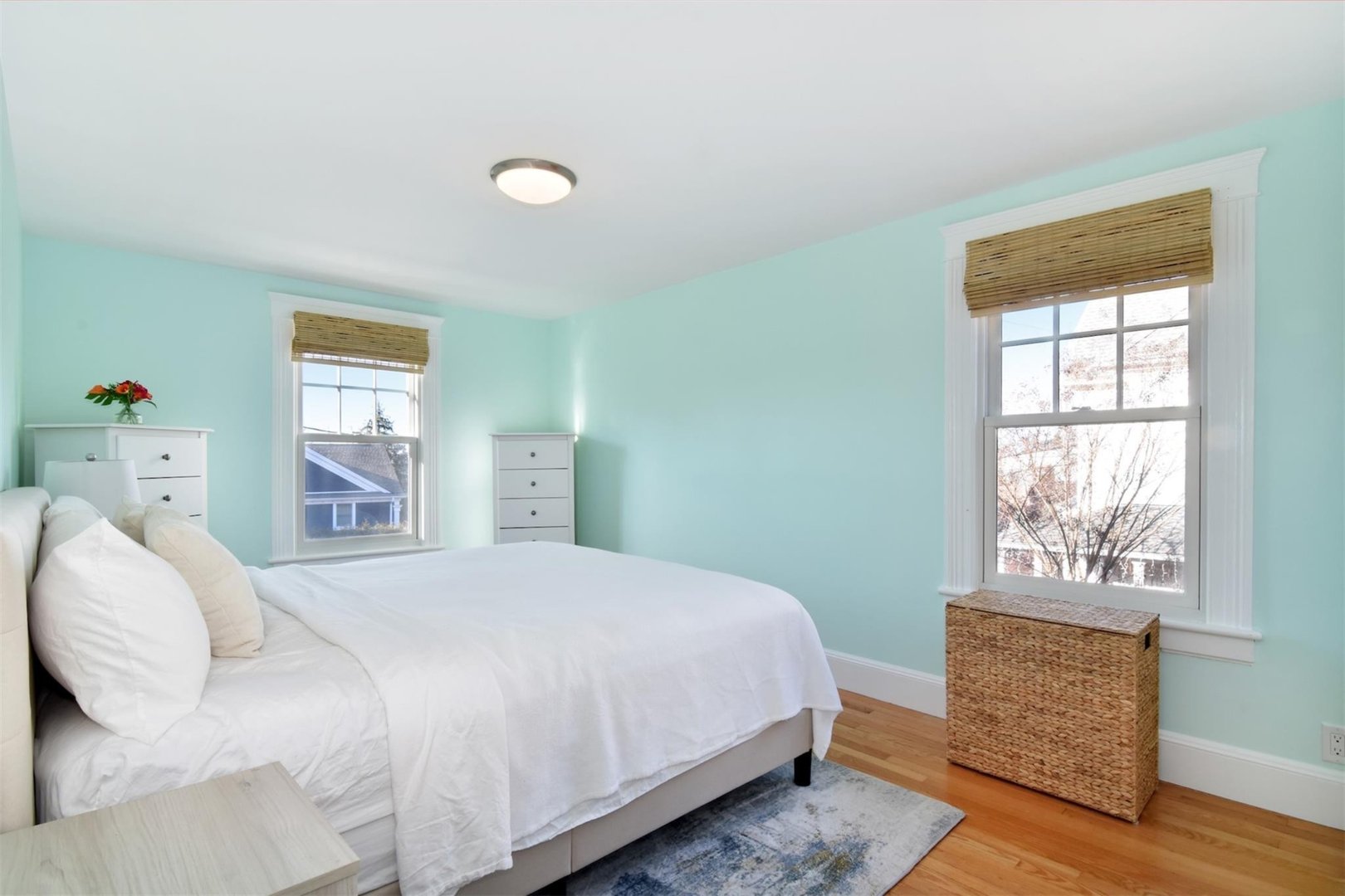 8 Washington Place Photo 11