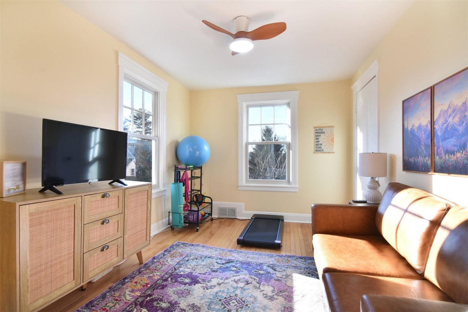 8 Washington Place Photo 16