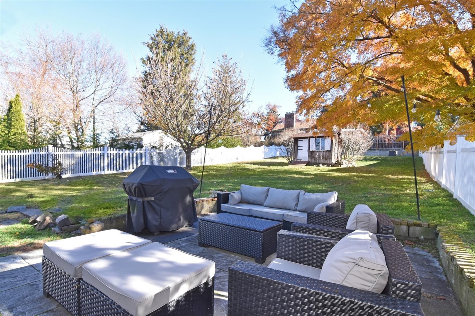 8 Washington Place Photo 18