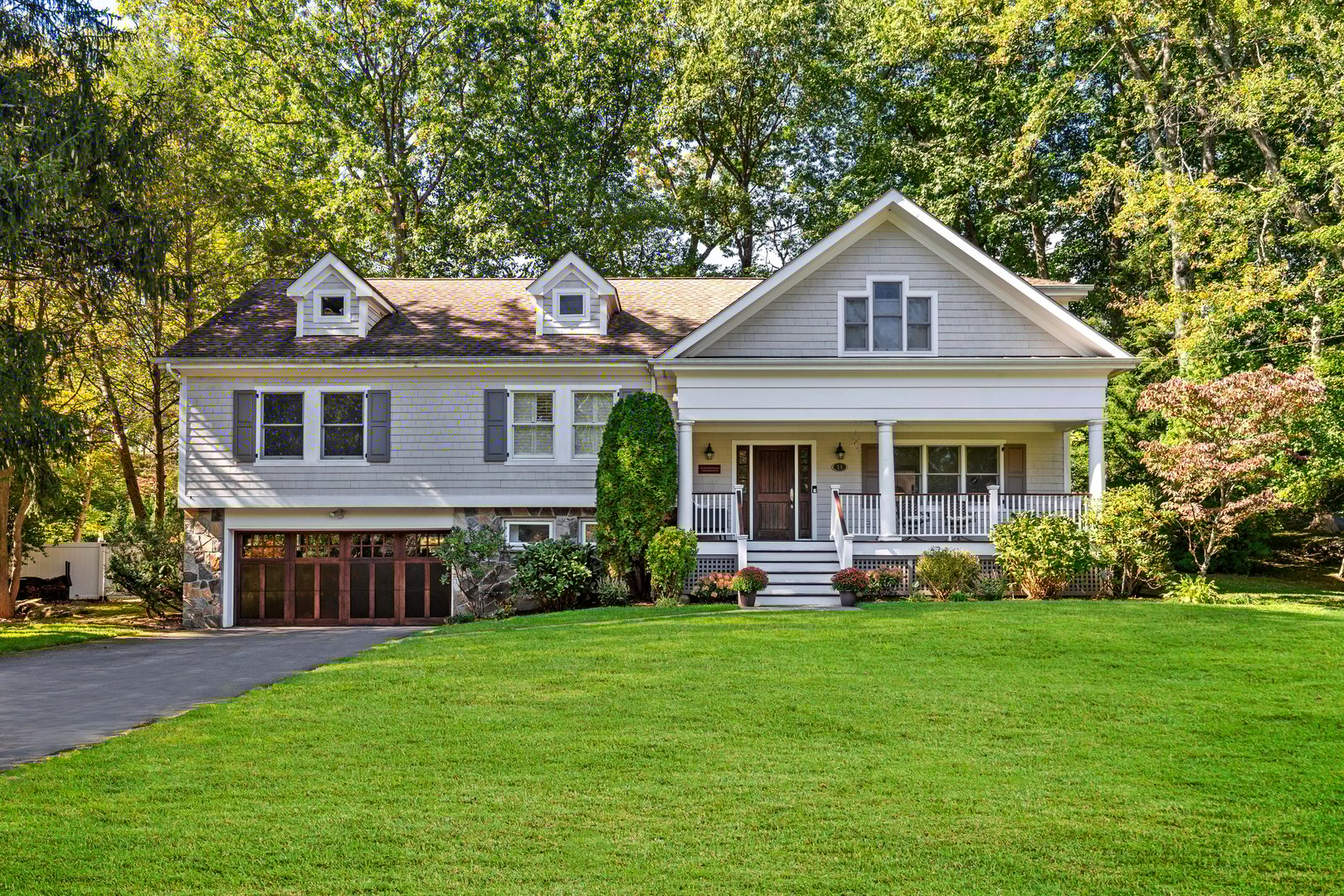 14 Eagles Bluff Photo 1