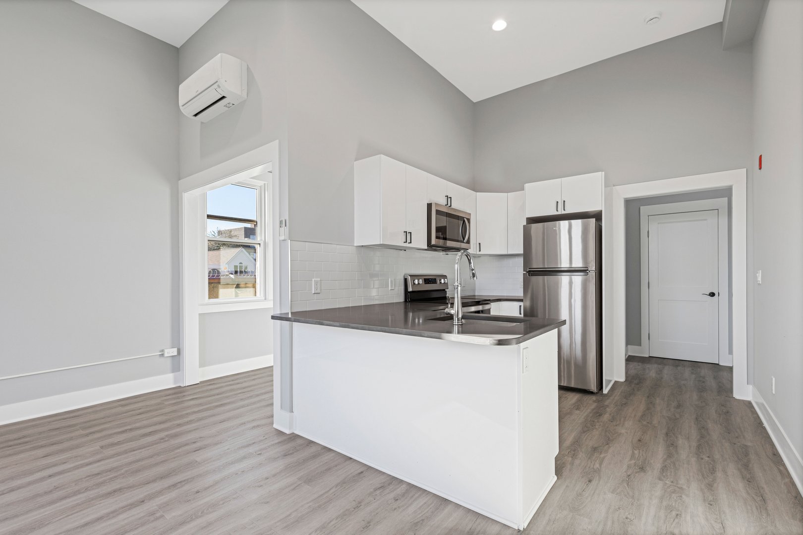 47 Beekman Avenue  #31 Photo 5