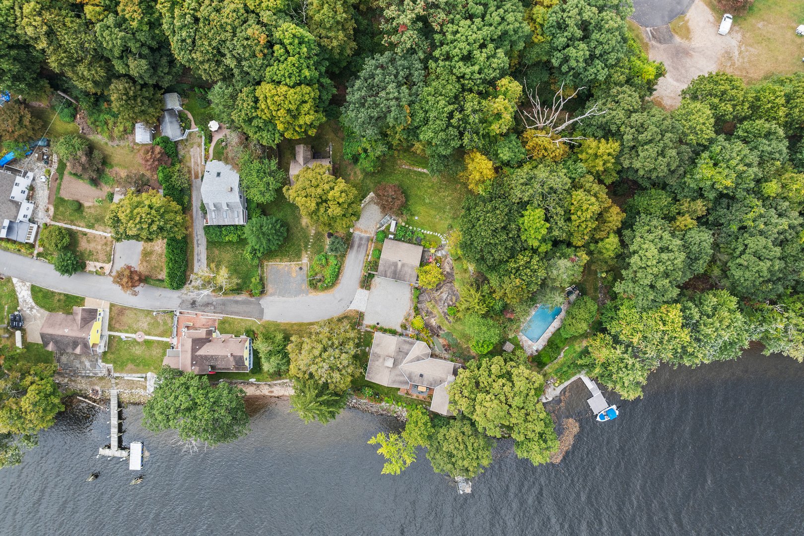 65 Landing Road  #Studio Photo 21