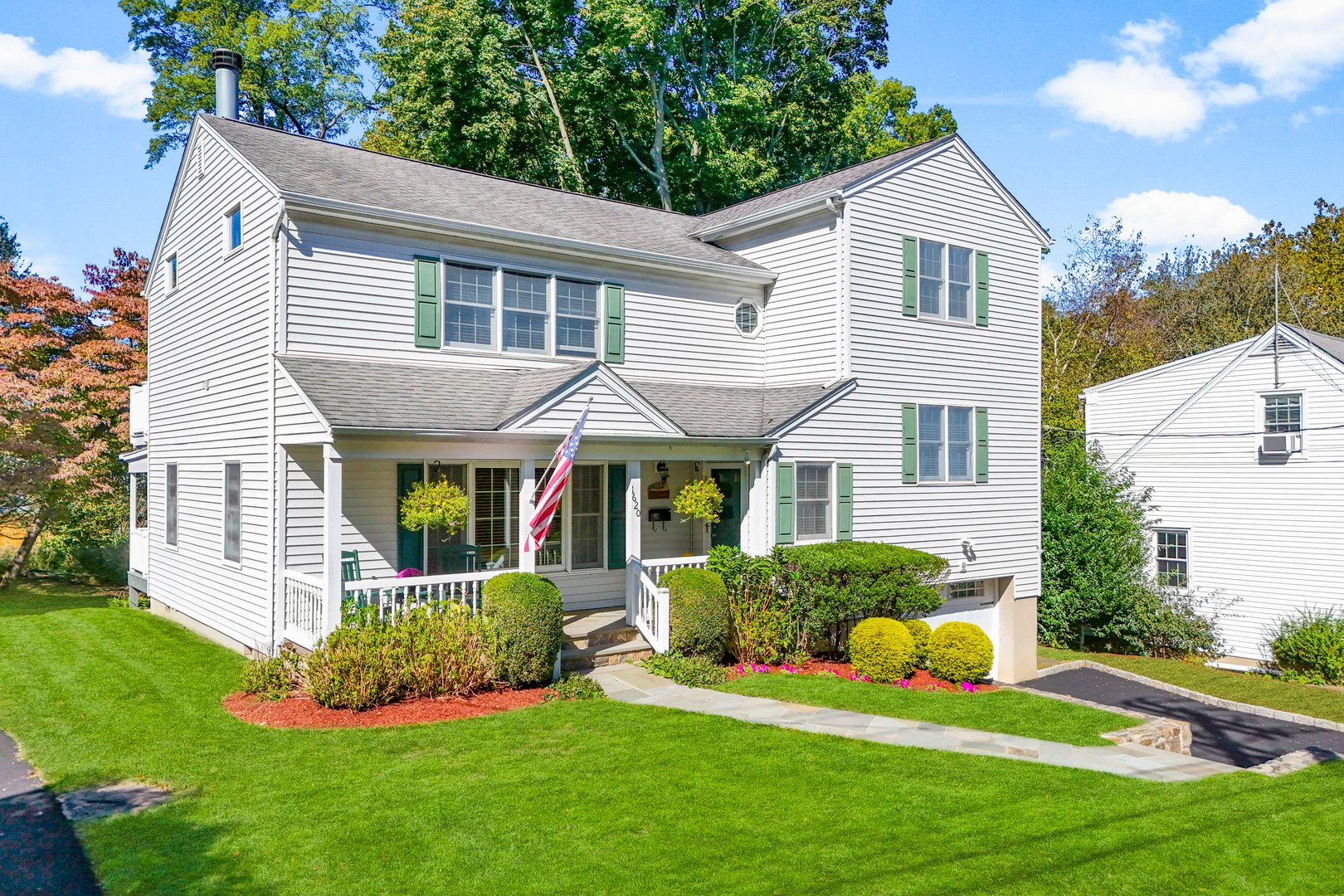 1620 Harrison Avenue Photo 2