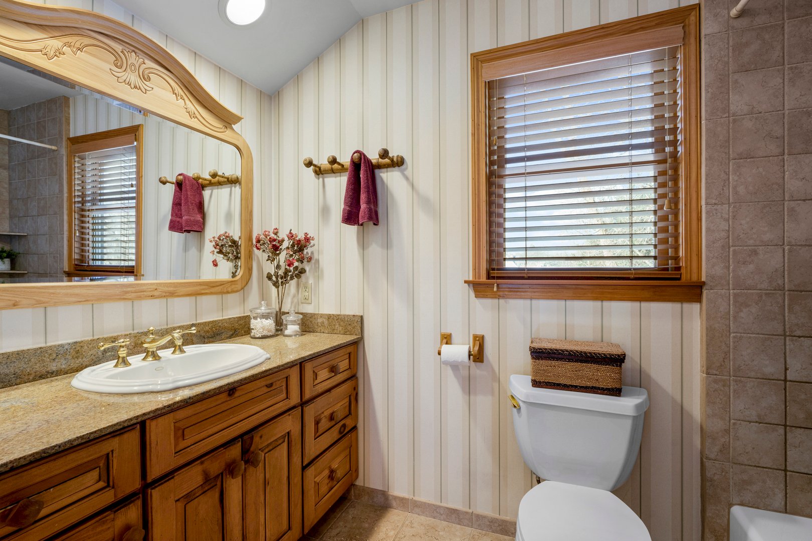 1620 Harrison Avenue Photo 27