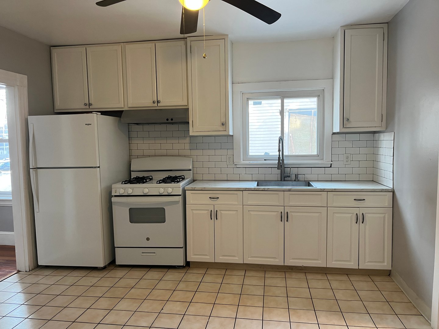 78 Svea Avenue Photo 3