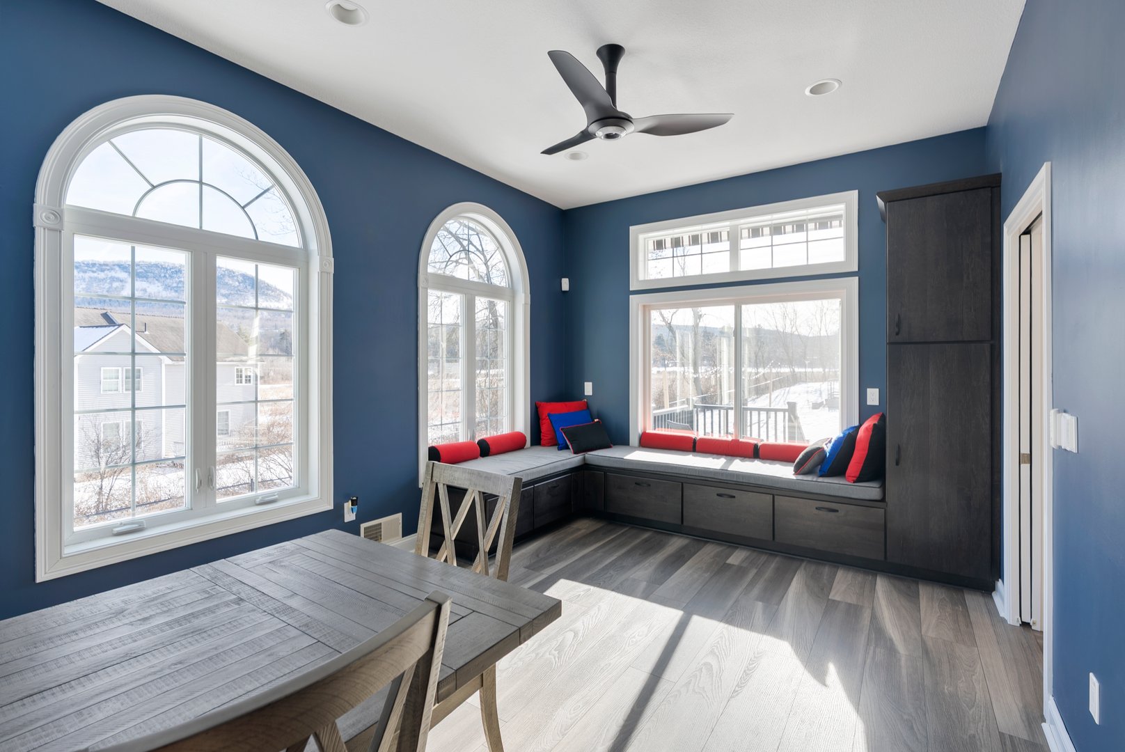 36 & 36R Holly Circle Photo 15