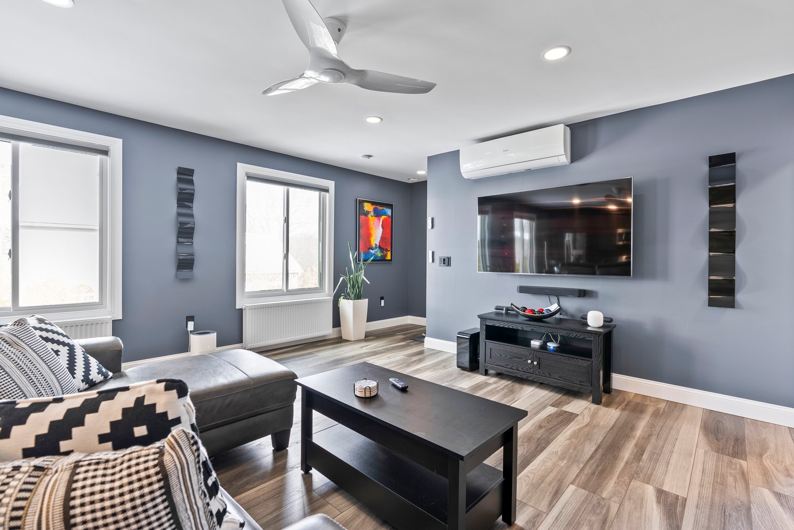 36 & 36R Holly Circle Photo 36