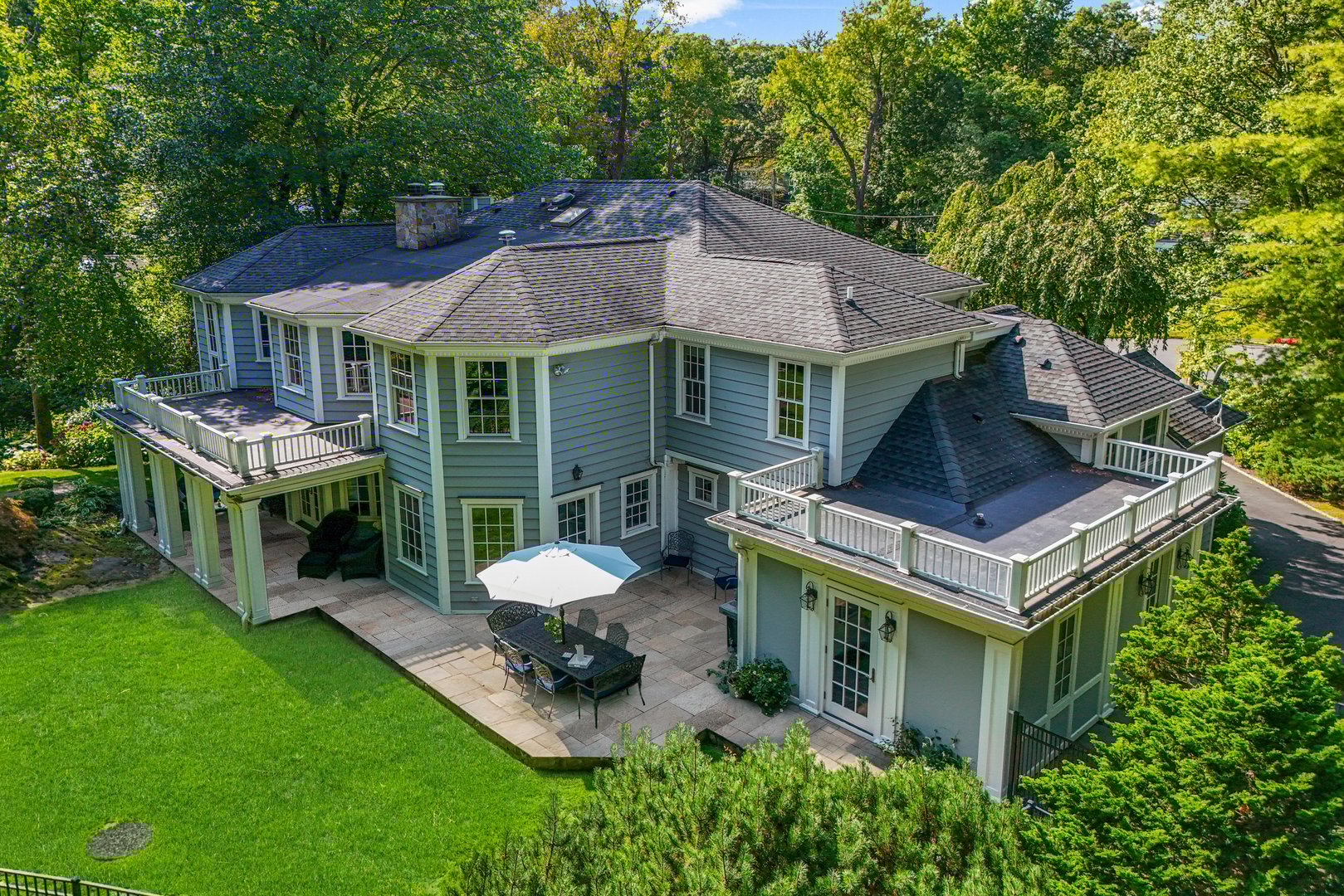 10 Hilltop Road Photo 39