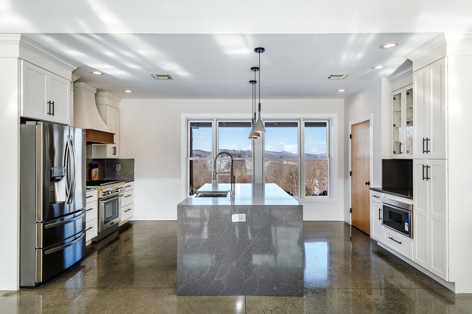 105 Route 39 North Photo 16