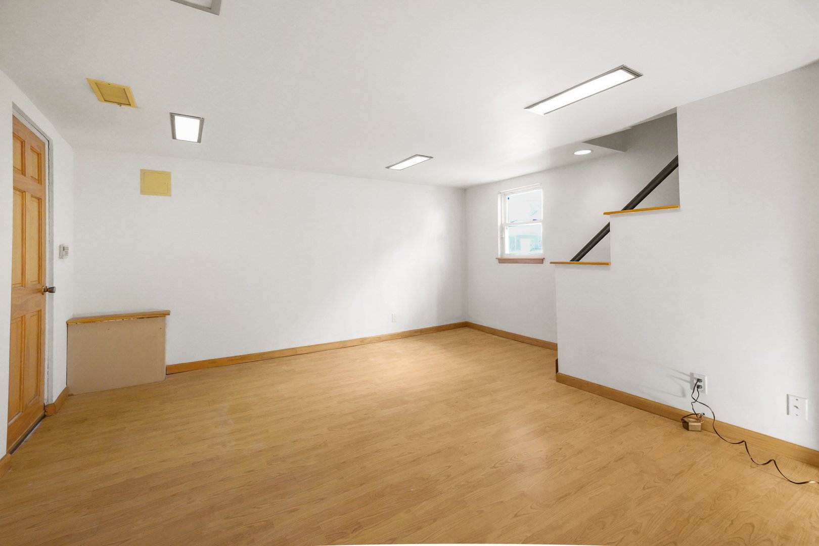 192 Helena Avenue Photo 17