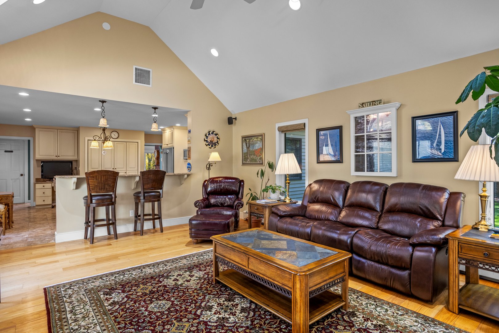 137 Upper Pattagansett Road Photo 7