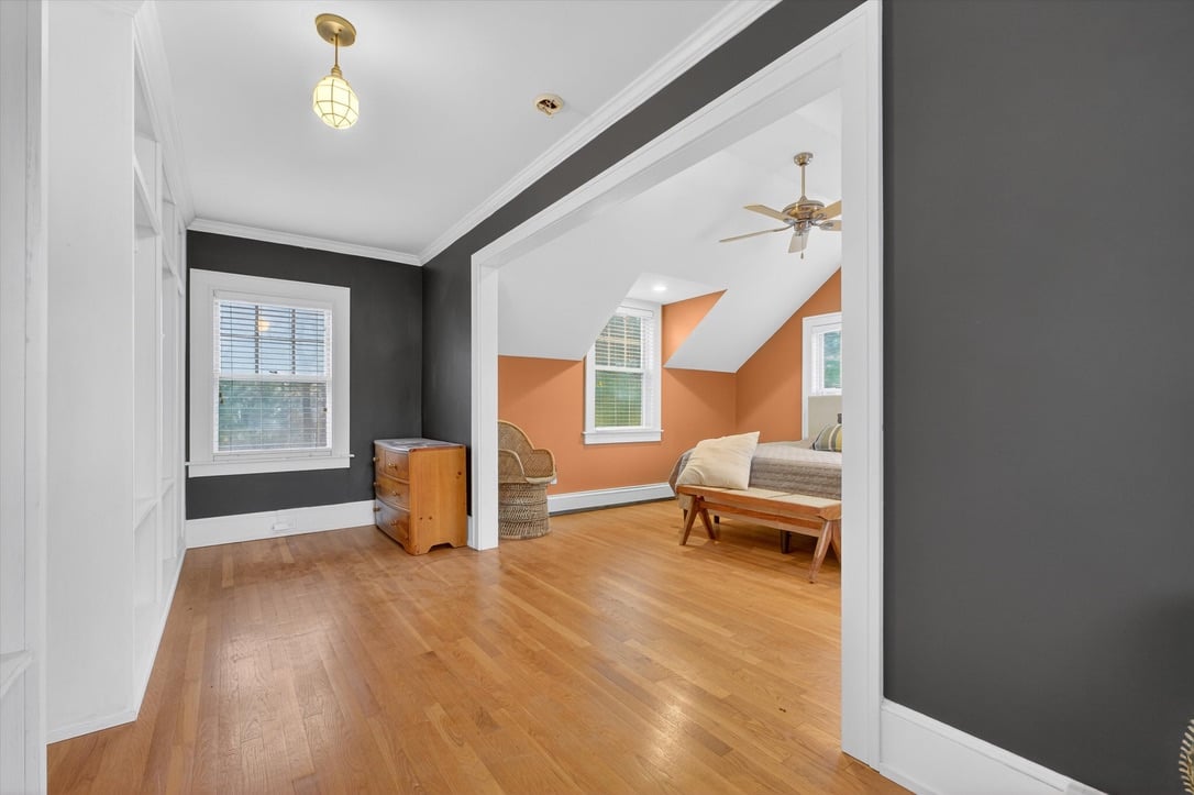 484 Bedford Road Photo 21