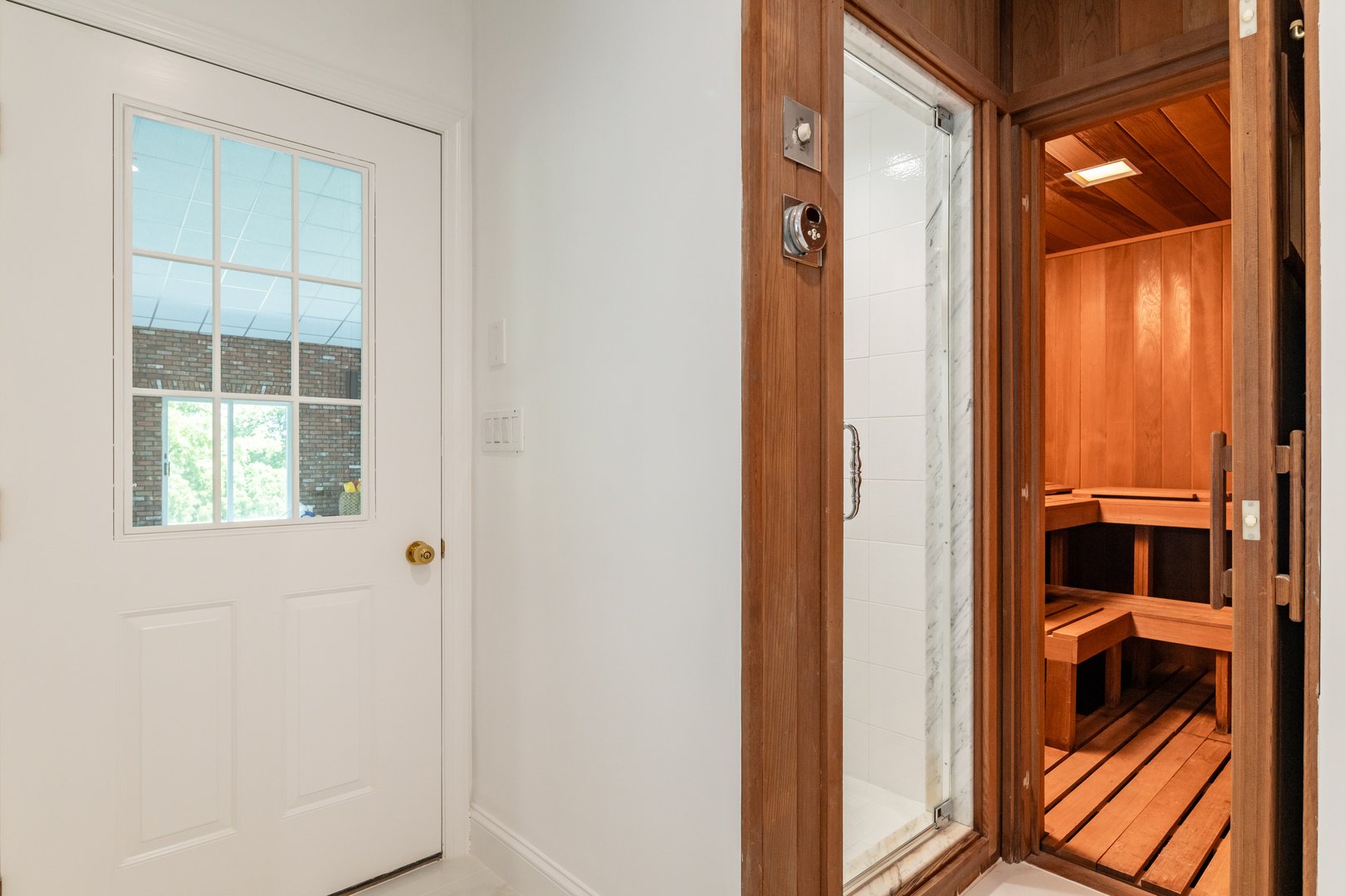 109 Mamaroneck Road Photo 21