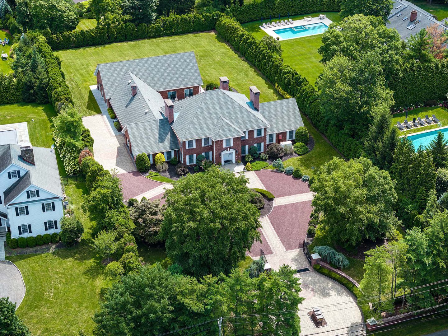 109 Mamaroneck Road Photo 3