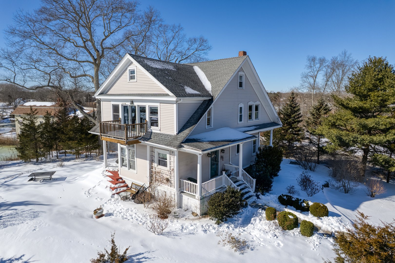 178 West Main Street Photo 3