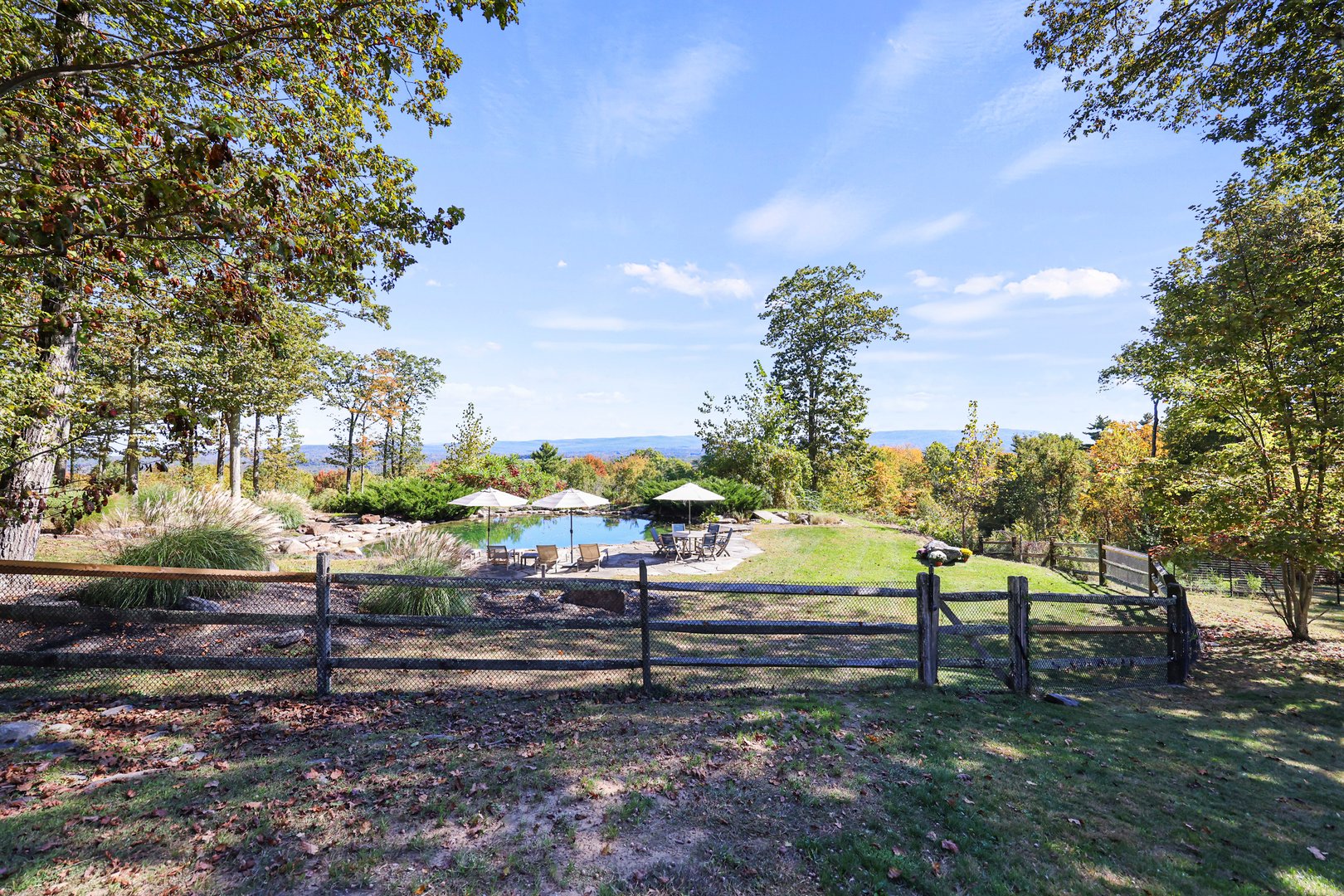 36 Millard Rd Photo 23